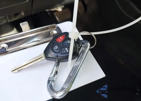 2009 Toyota Corolla S z USA, uszkodzony, nr VIN 2T1BU40E69C186047